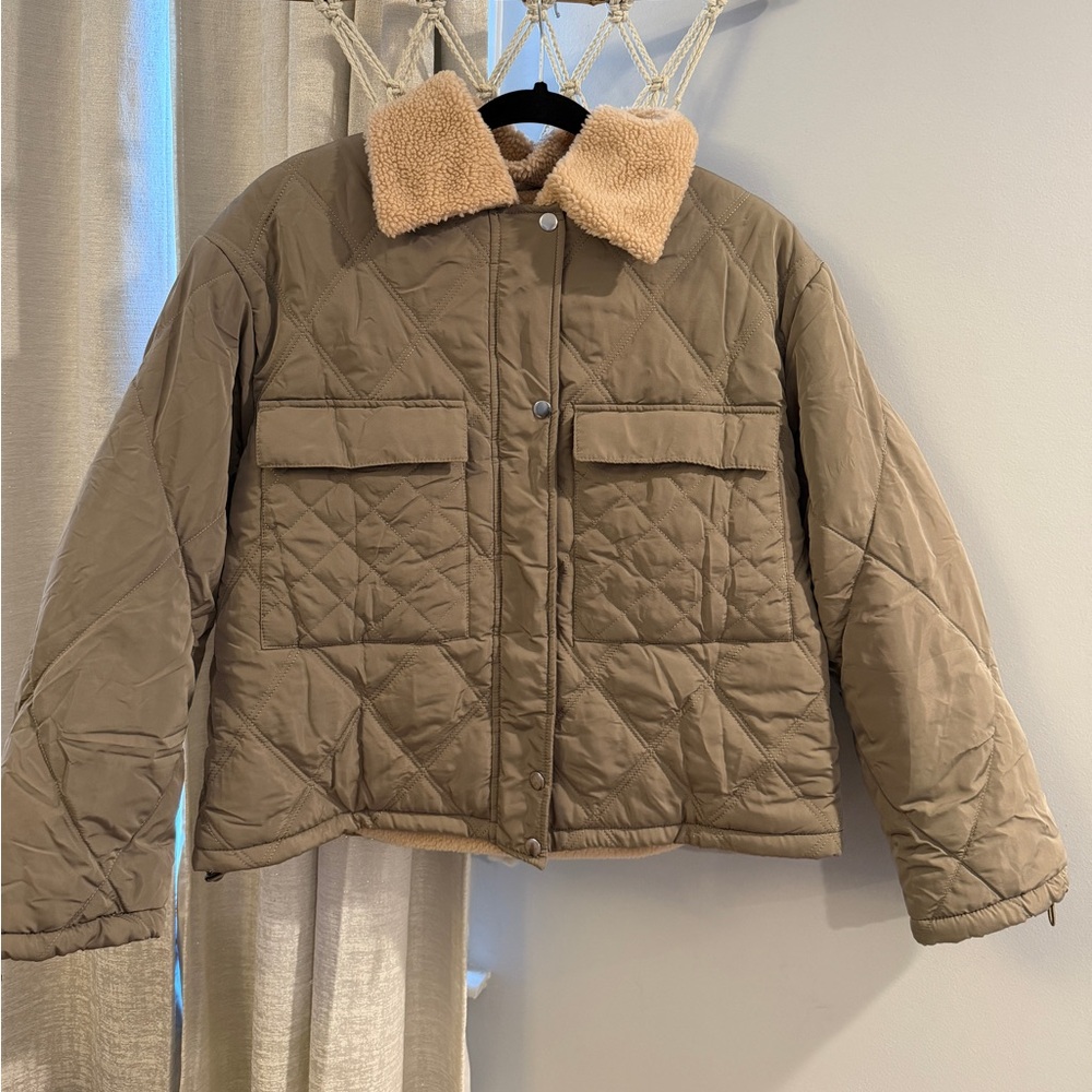 Cute Jacket! - Picture 5 of 16